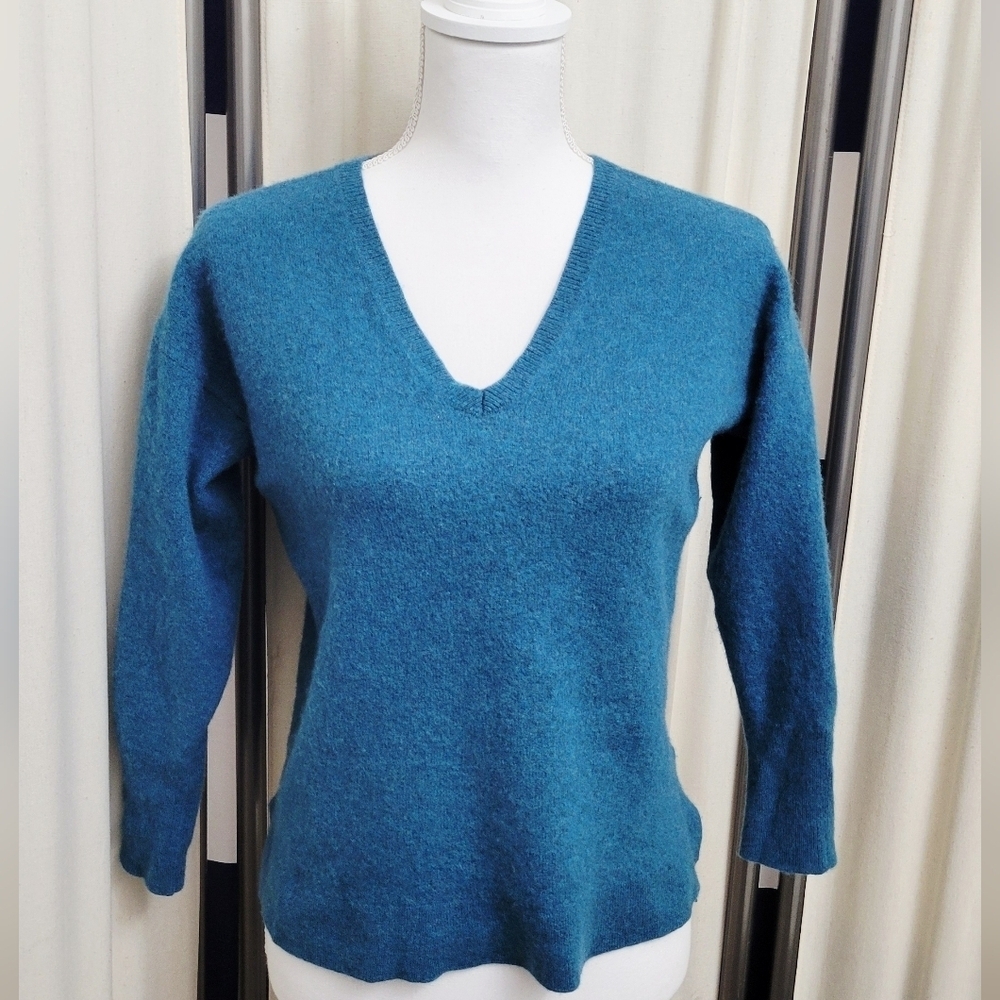 Halogen 100% Cashmere Turquoise Blue V-Neck Sweater | Size XL